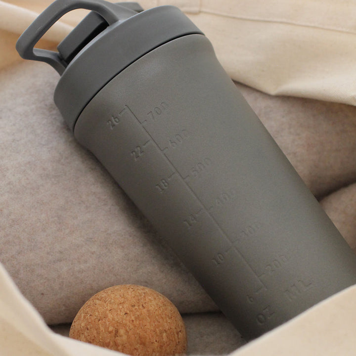 AYA&IDA Shaker Bottle - Cream Beige (750 ml)