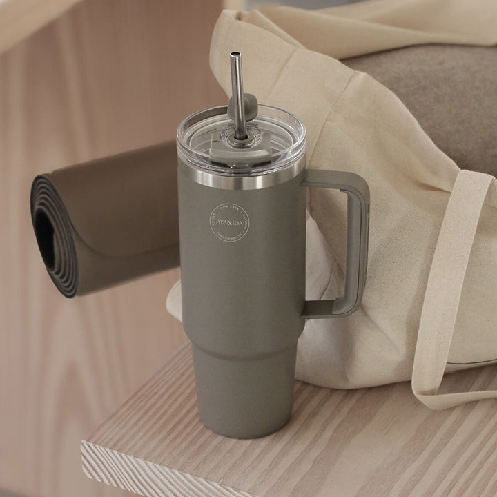 AYA&IDA Thermo Cup with Straw - Driftwood (885 ml)